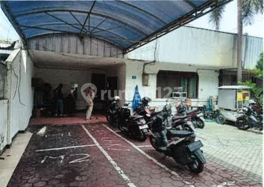 For Sale By Auction - Nias Street House, Surabaya 2