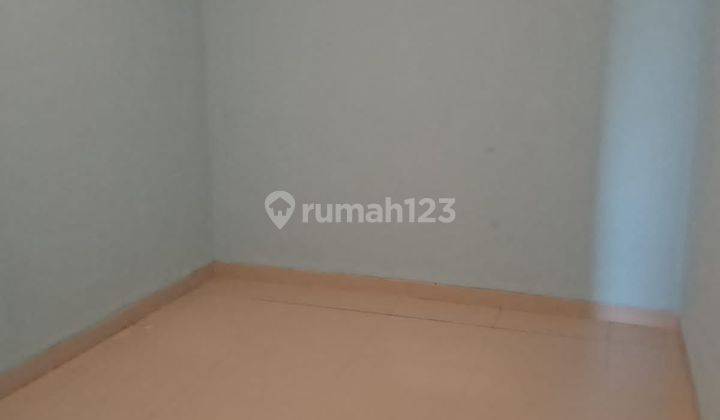 kamar tidur dijual rumah green semanggi mangrove