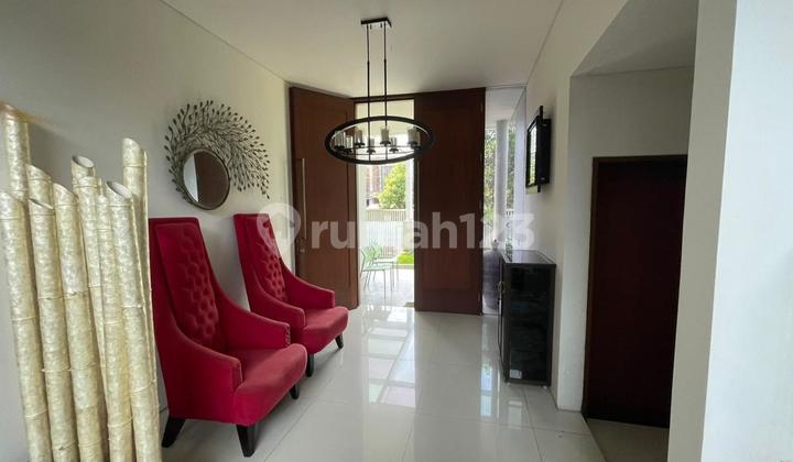 Dijual Rumah Murah Graha Family Semi Furnished 2