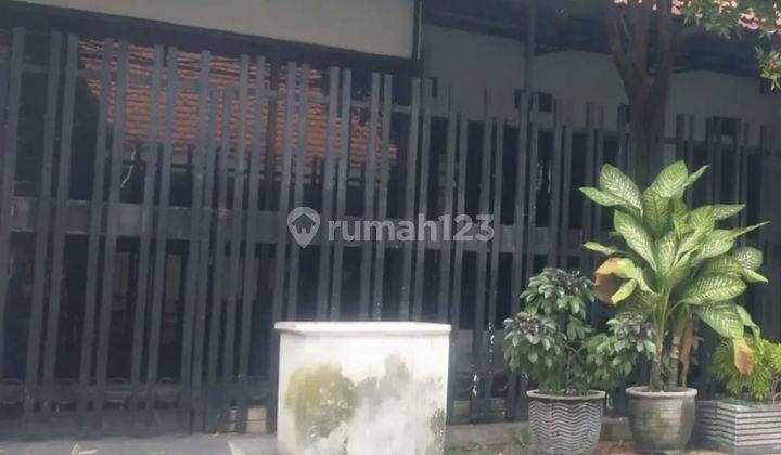 Dijual Rumah 1.5 Lantai Lokasi Manyar Adi Surabaya 1