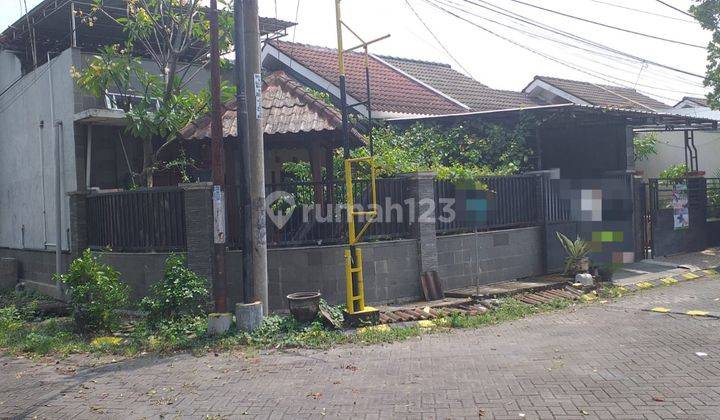 tampak depan dijual via lelang rumah kahuripan