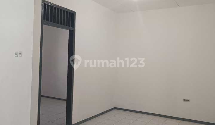 foto lainnya dijual rumah lokasi nginden intan