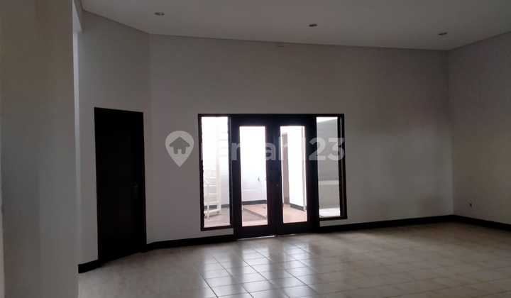 Dijual Rumah Lokasi Simolangit Putat Jaya Surabaya 2