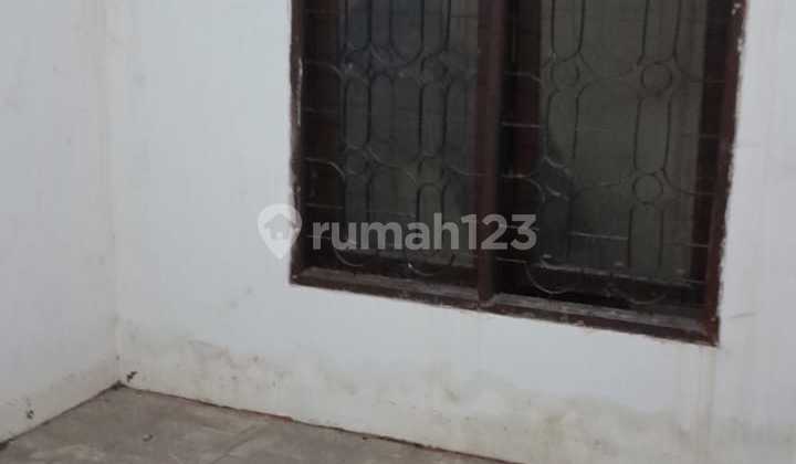 Dijual Rumah Hitung Tanah Cocok Untuk Dibangun Ruko 2