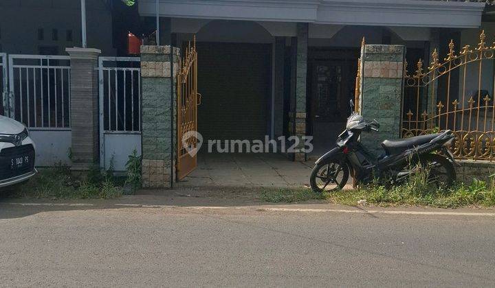 Dijual Rumah Hitung Tanah Lokasi Nol Jalan Raya Kediri 5 Menit Dari Bandara Dhoho 1