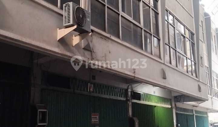 Dijual Via Lelang Ruko 3 Lantai Lokasi Bongkaran Surabaya