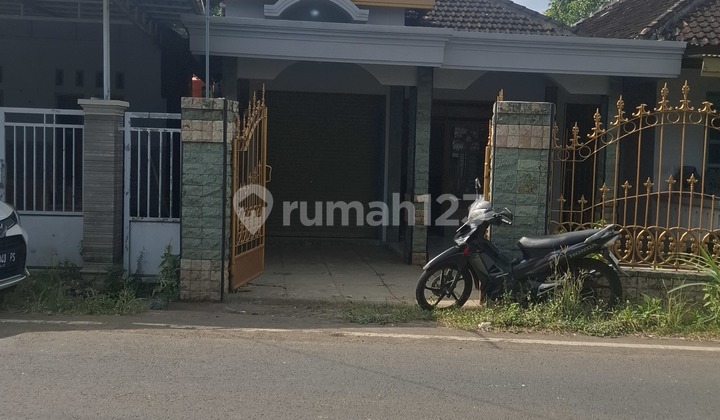 Dijual Rumah Hitung Tanah Lokasi Nol Jalan Raya Kediri 5 Menit Dari Bandara Dhoho 2