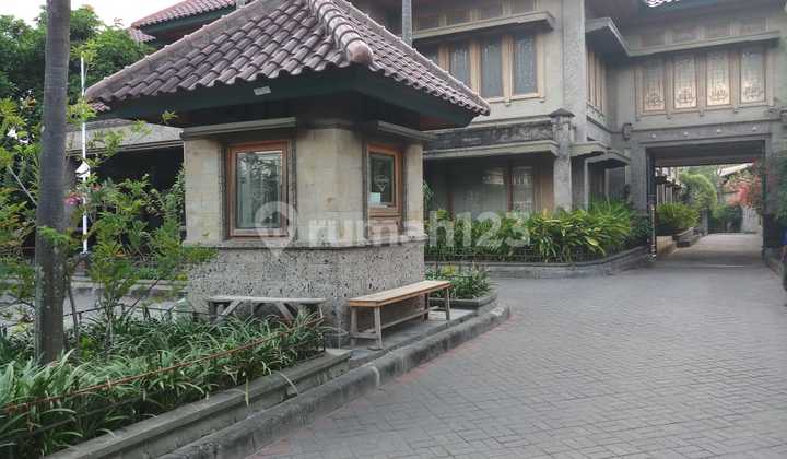 Land and Building Ready for Occupancy for Sale, Veteran Road Gresik Location