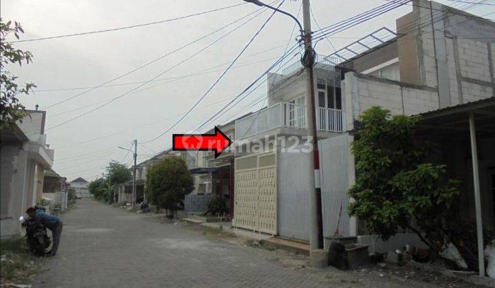 tampak depan dijual via lelang rumah lokasi
