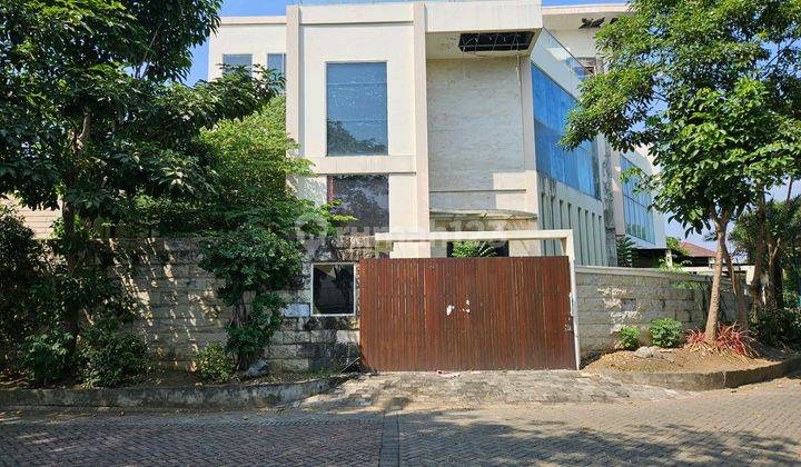 Dijual Via Lelang Rumah 3 Lantai Citraland Taman Puspa Raya 2