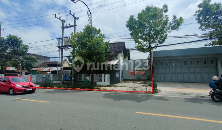 For Sale via Auction: Land and Building on Jalan Mayjen Sungkono, Nambangan Kidul Village, Manguharjo District, Madiun For Sale via Auction: Land and Building on Jalan Mayjen Sungkono, Nambangan Kidul Village, Manguharjo District, Madiun