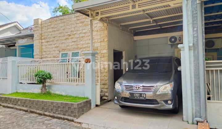 For Sale House in Graha Naila Housing Complex, Pidodo Sumput Village, Gresik