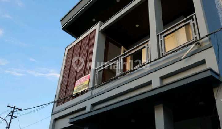 For Sale New Ready-To-Occupy House In Manukan Surabaya