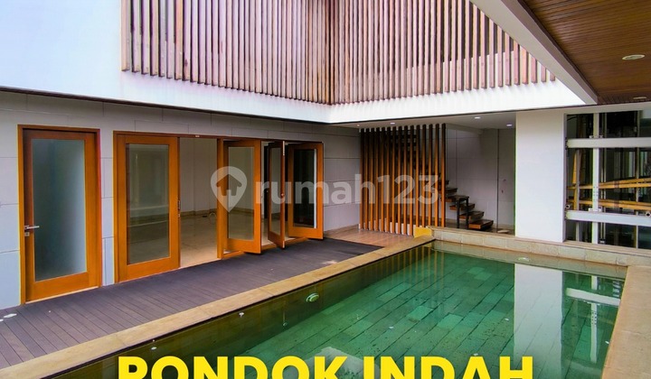 Rumah Mewah dengan Kolam Renang ,Dekat Mall Pondok Indah,Golf Diving Rang dan Club House Rumah di Pondok Indah