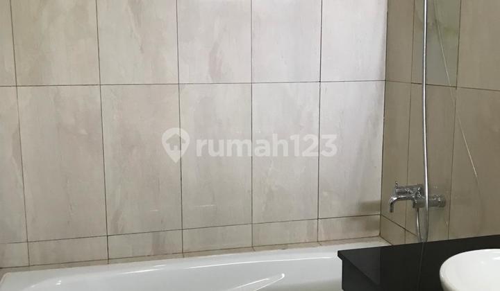 Rumah Bagus di Bintaro Jaya Tangsel 2