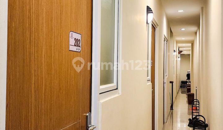 Elite Boarding House for Sale, Prime Location in Tanjung Duren, Fully Furnished 2