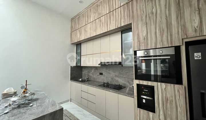 For Quick Sale: Comfortable Home in Bintaro Jaya 7 Cluster.