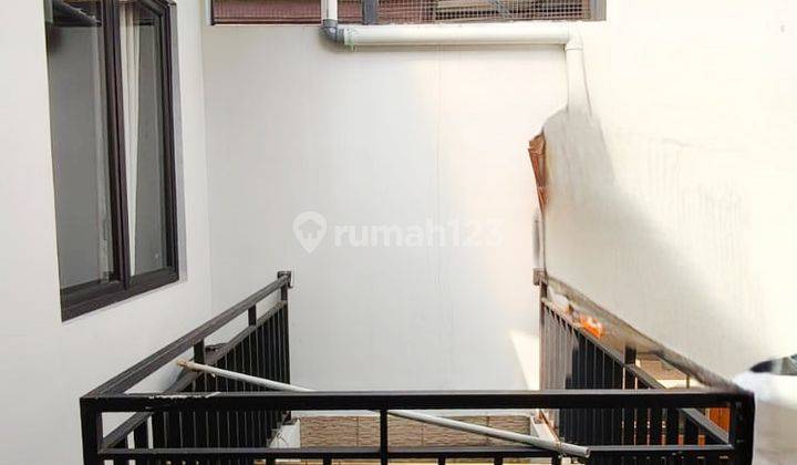 Dijual Rumah Depan Taman Lokasi Strategis di Bintaro Jaya 9 2