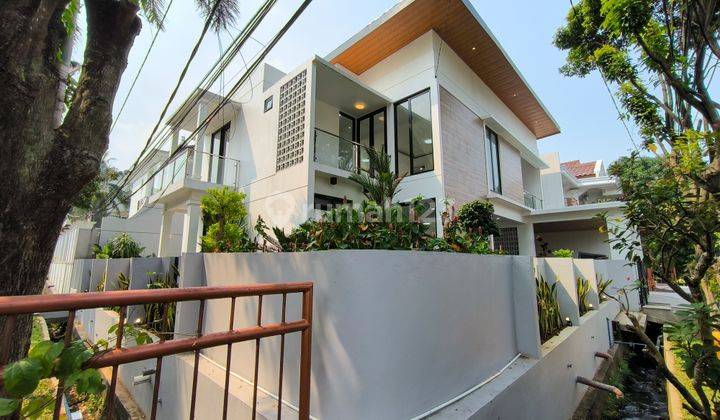 Dijual Rumah Modern at Bintaro Jaya Sektor 9 2