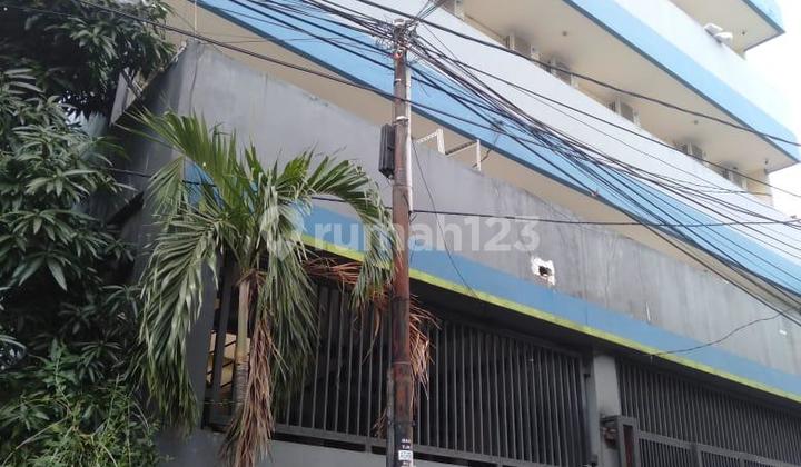 Rumah Kos-kosan Di Jl Tomang Tinggi Grogol Jakarta Barat.