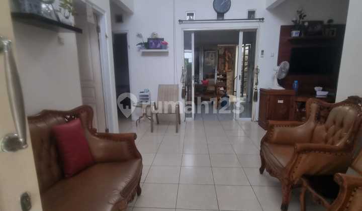 Dijual Rumah Siap Huni di Bintaro Jaya Sektor 9 Tangsel Dijual Rumah Siap Huni di Bintaro Jaya Sektor 9 Tangsel