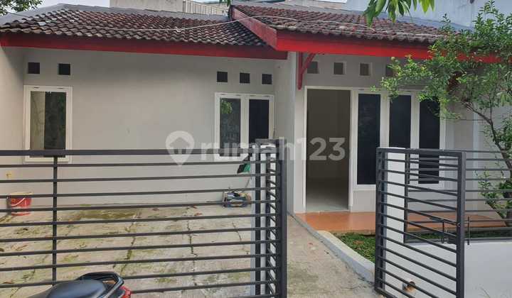 Rumah Bagus di Komp Perbanas Pondok Ranji Tangerang Selatan.