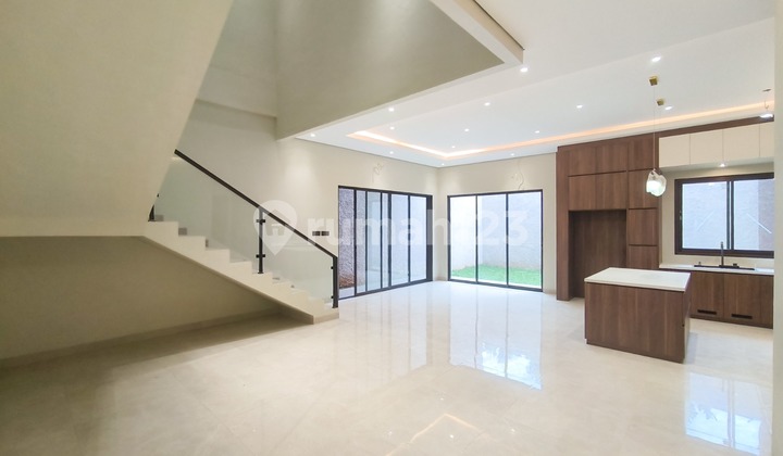 Rumah Baru,2 Lantai di Bintaro Jaya 7. Rumah Baru,2 Lantai di Bintaro Jaya 7.