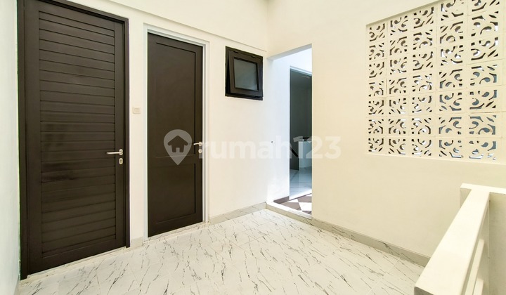 Rumah Baru,Dalam Cluster di Bintaro Jaya 9.