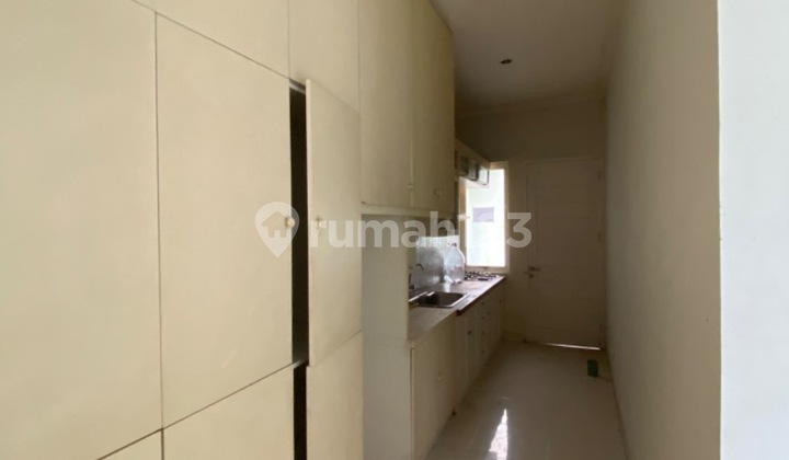2-story house, clean environment in Bintaro Jaya 9 2