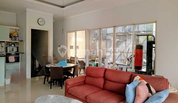 Habitable house, land area 254 in Bintaro Jaya 7.