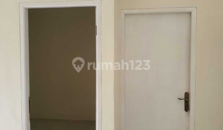 Rumah Bagus di Komp Perbanas Pondok Ranji Tangerang Selatan. 2