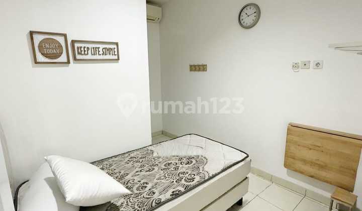 2-story house, nice, comfortable, security in Bintaro Jaya 5.