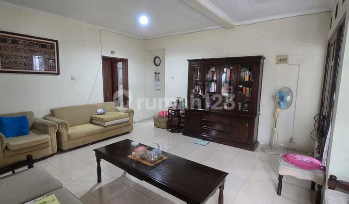 Rumah 2 lantai,posisi hook di Bintaro Jaya 9
