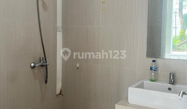Rumah 2 Lantai,Luas Tanah 180 di Bintaro Jaya 9 2