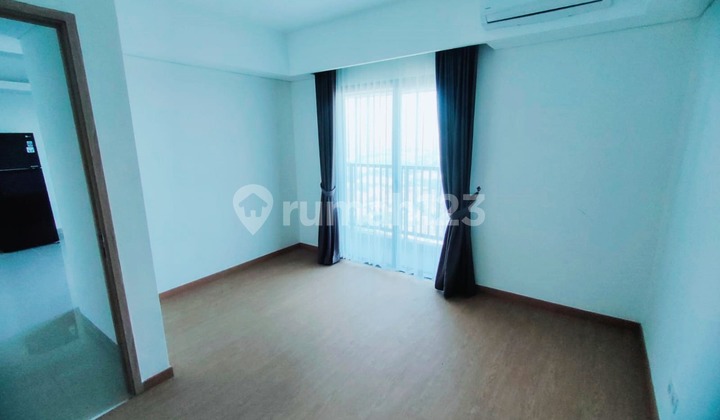 Ready-to-Occupy Unit at Embarcadero Apartments, Pondok Aren, South Tangerang City.