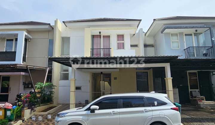 Rumah Bagus di Urbana Place Ciputat Tangerang Selatan Rumah Bagus di Urbana Place Ciputat Tangerang Selatan