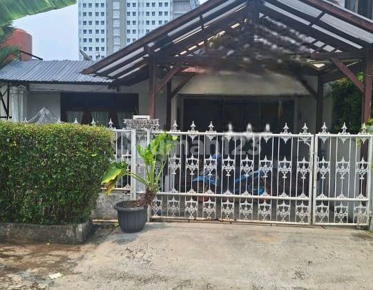 For Sale Strategic House Lebak Bulus