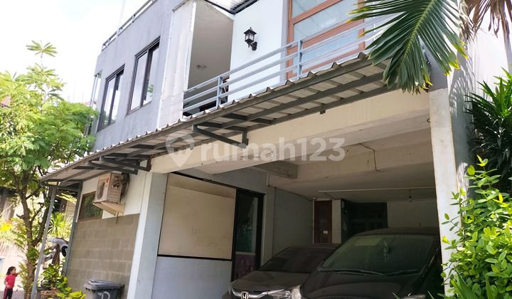 Dijual Rumah Bagus Strategis Cireunde
