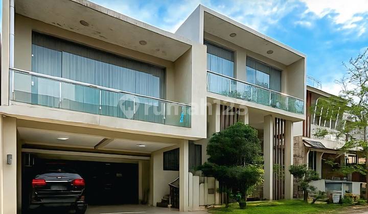 Rumah Dalam Komplek, Terawat Dan Siap Huni, 3 Lantai 1