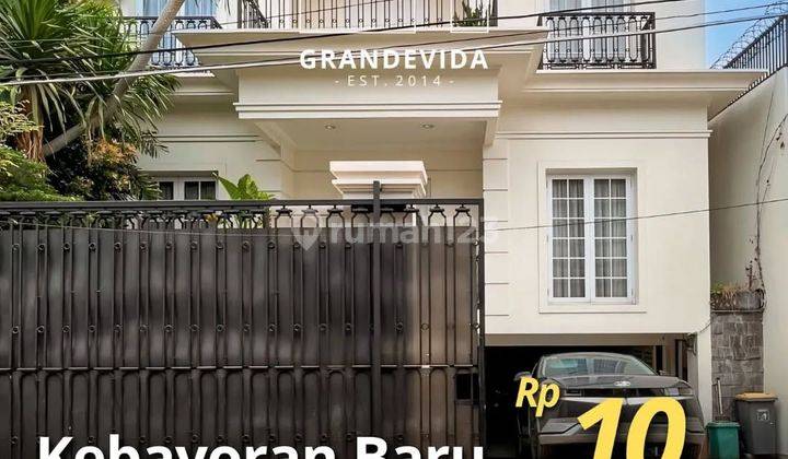 Rumah 3 Lantai Terawat Dalam Kompleks 1