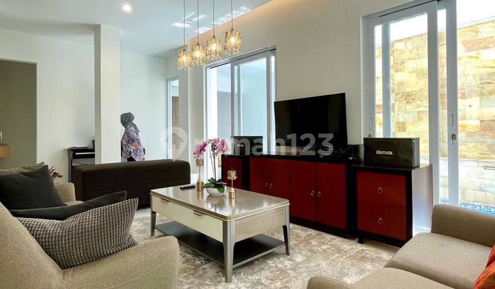 Brand New House, Modern House, Private Pool, Musholla, & Taman 2