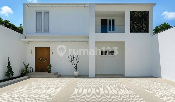 Brand New House, Modern House, Private Pool, Musholla, & Taman Brand New House, Modern House, Private Pool, Musholla, & Taman