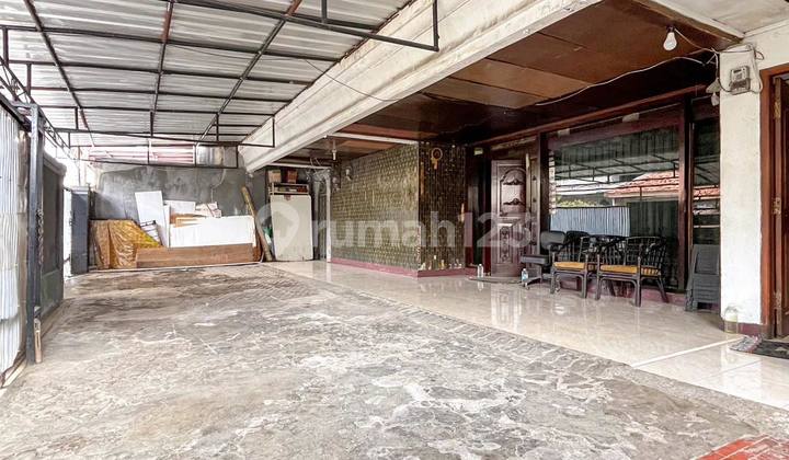 Boarding House, 2 Floors, Suitable for Residence/Investment, Needs Renovation 2