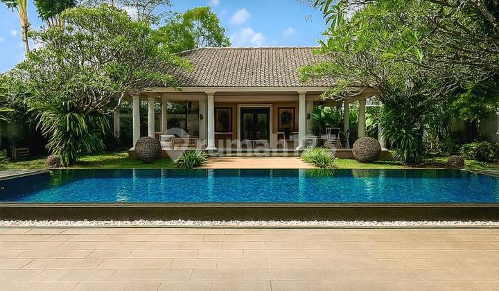 Rumah Dan Paviliun Siap Huni, Fully Furnished di Jagakarsa