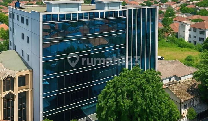 Gedung 8,5 Lantai, Bangunan Baru, Area Komersil, Parkir Luas Gedung 8,5 Lantai, Bangunan Baru, Area Komersil, Parkir Luas