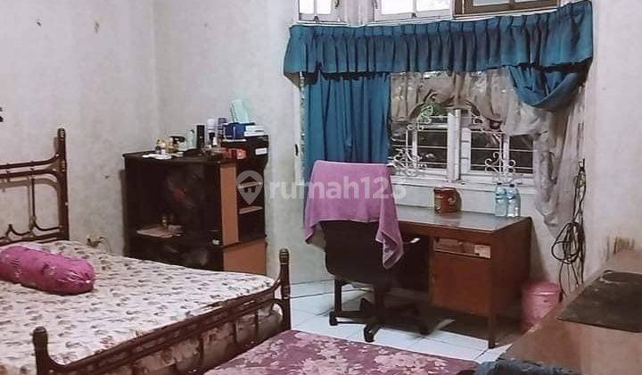 Rumah 2 Lantai Bagus di Wilayah Strategis Semi Furnished SHM Slipi Cocok Untuk Kos Kosan 2