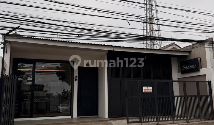 Rumah Luas Estetik + Ruang Usaha Full Furnished di Pinggir Jalan Kemang Raya Depok