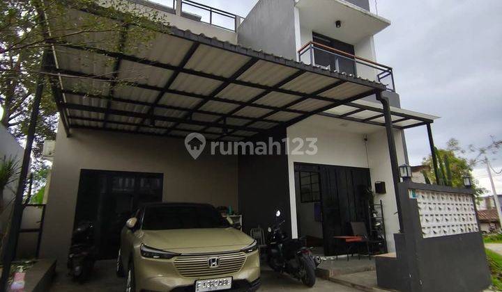 Rumah Bagus Siapa Huni 2 Lantai Bogor Selatan  1