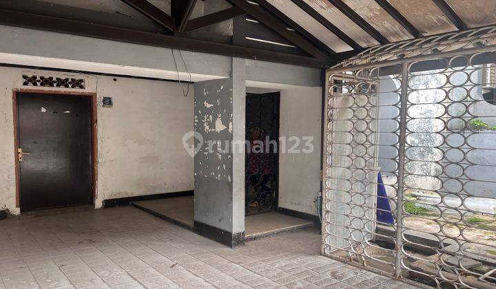 Rumah 1 Lantai Area Kota Dekat Jalan Besar Dan Tol Strategis  Rumah Butuh Renovasi Shm - Sertifikat Hak Milik Unfurnished 1