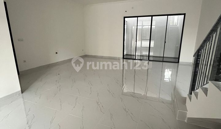 Disewakan Rumah 2lt PIK2 Pasir Putih Residence Uk 8x15 Unfurnished 2